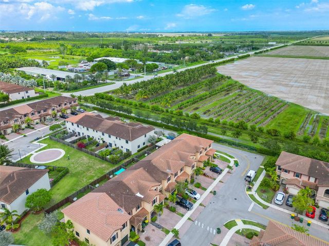 3763 SE 2nd St, Homestead, FL 33033