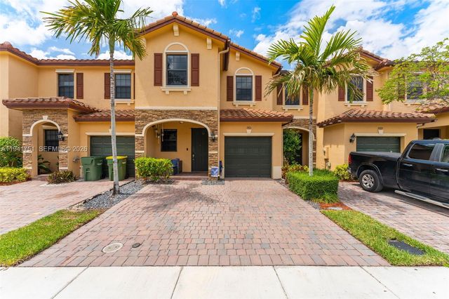 3763 SE 2nd St, Homestead, FL 33033