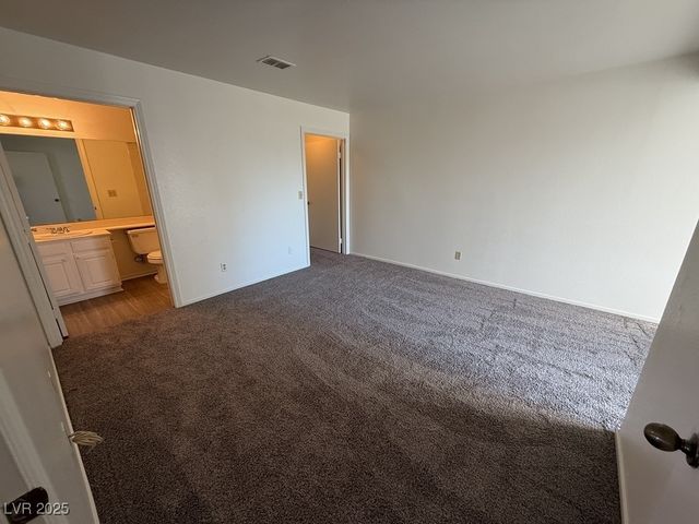 275 North LAMB BL Boulevard C, Las Vegas, NV 89110