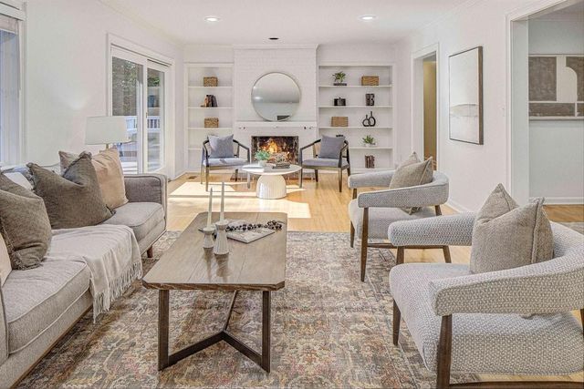 2493 Parkdale NE Place, Atlanta, GA 30305