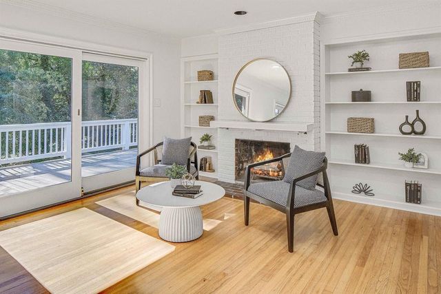 2493 Parkdale NE Place, Atlanta, GA 30305