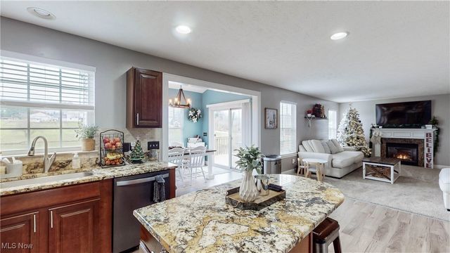 9905 Creekside Way, Streetsboro, OH 44241