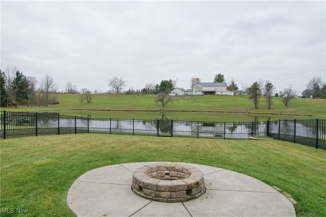 9905 Creekside Way, Streetsboro, OH 44241