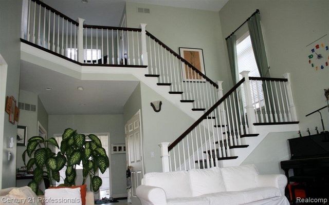 174 EVALINE Drive, Troy, MI 48085