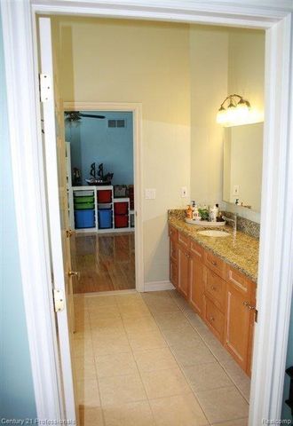 174 EVALINE Drive, Troy, MI 48085