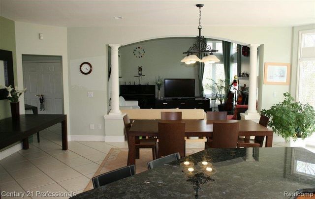 174 EVALINE Drive, Troy, MI 48085