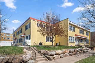 2049 Montreal Avenue, Saint Paul, MN 55116