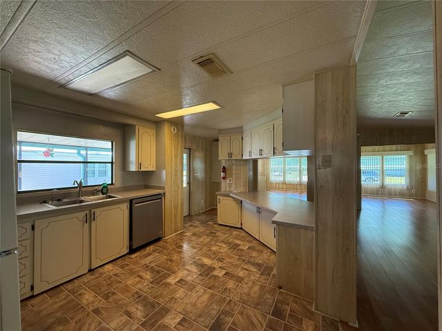 103 CYPRESS ROAD, Wildwood, FL 34785