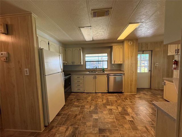 103 CYPRESS ROAD, Wildwood, FL 34785