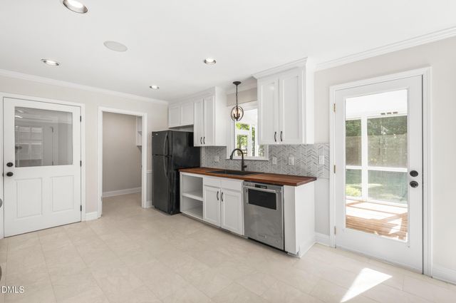 10605 Gardenia Court, Raleigh, NC 27603