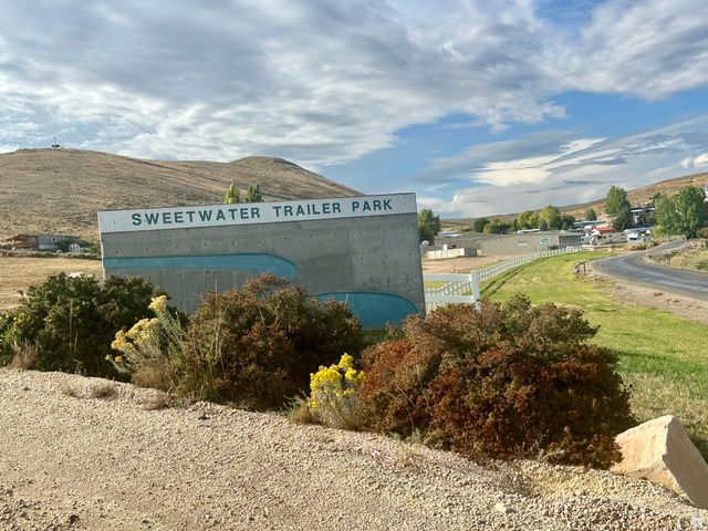 3067 S MONARCH DR, Garden City, UT 84028