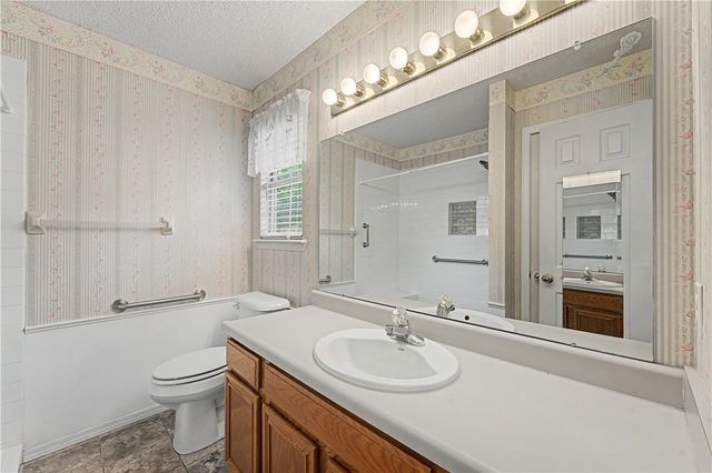 1884 Albany Street, Fayetteville, AR 72704