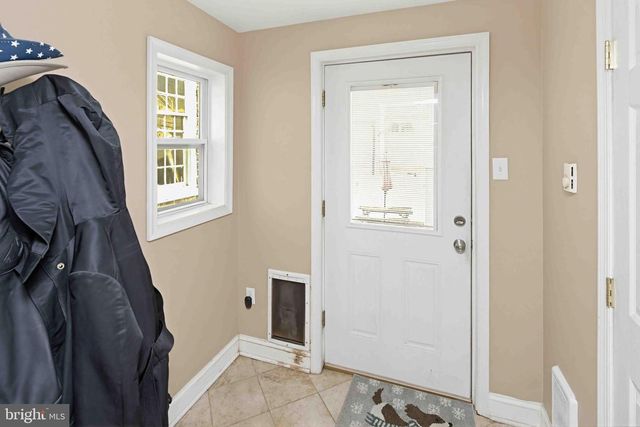 421 DERSTINE AVE, Lansdale, PA 19446