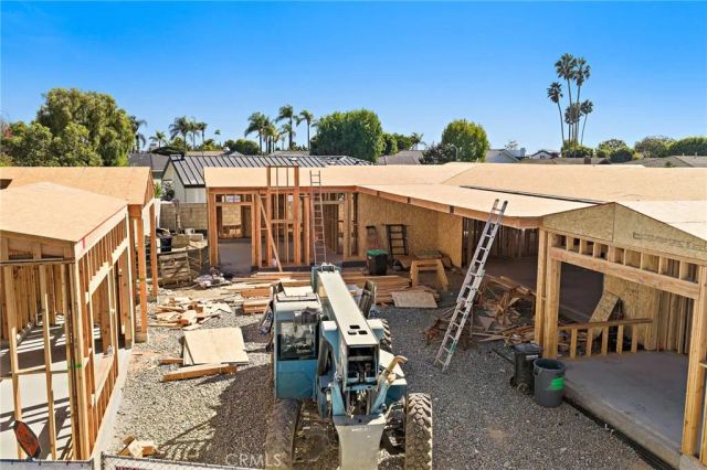 1900 Altura Drive, Newport Beach, CA 92625