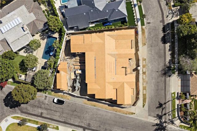 1900 Altura Drive, Newport Beach, CA 92625