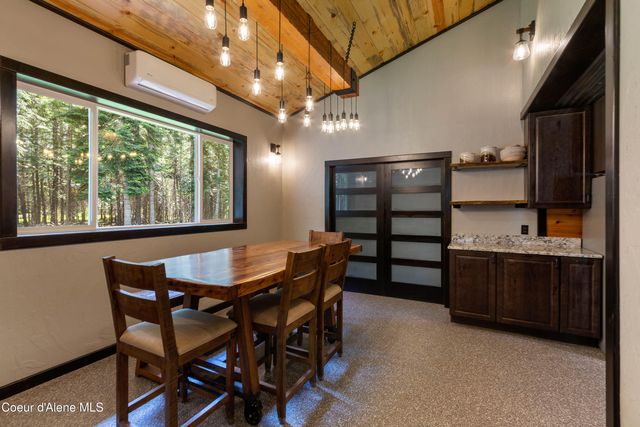 24606 N Nikoma Rd, Rathdrum, ID 83858