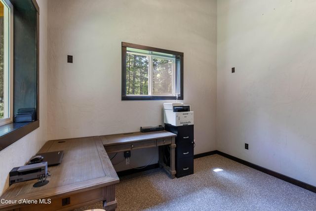 24606 N Nikoma Rd, Rathdrum, ID 83858