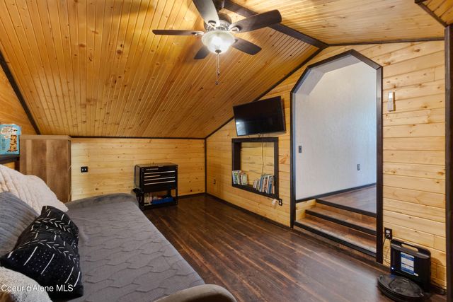 24606 N Nikoma Rd, Rathdrum, ID 83858