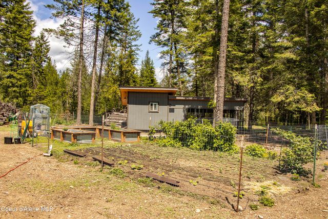24606 N Nikoma Rd, Rathdrum, ID 83858