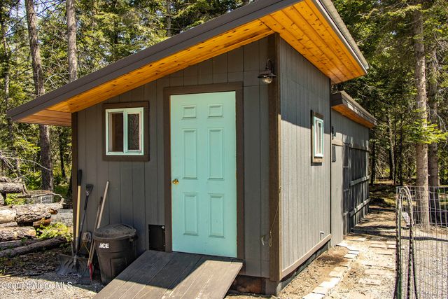 24606 N Nikoma Rd, Rathdrum, ID 83858