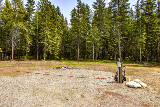 24606 N Nikoma Rd, Rathdrum, ID 83858