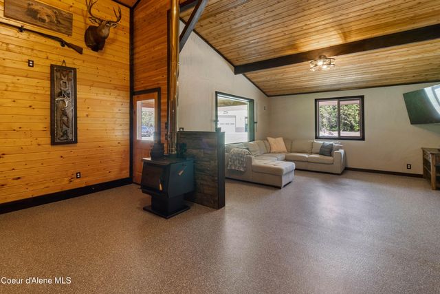 24606 N Nikoma Rd, Rathdrum, ID 83858