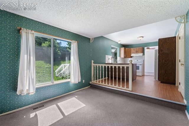 6525 Montarbor Drive, Colorado Springs, CO 80918