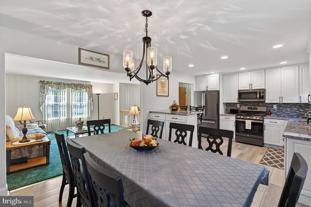 2202 BRIARCLIFF AVE, Upper Chichester, PA 19061