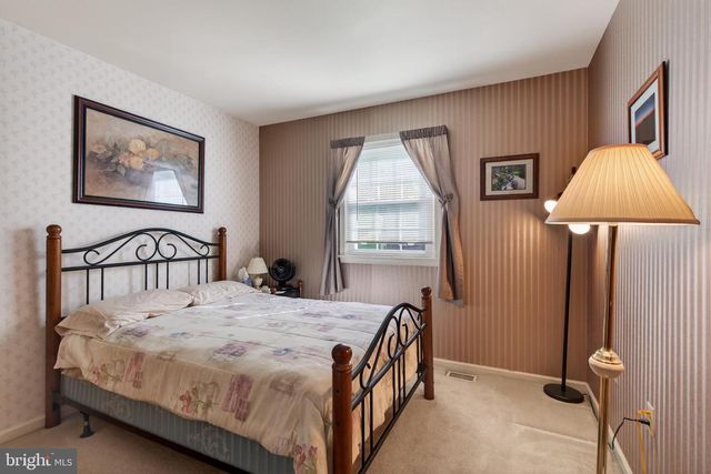 2202 BRIARCLIFF AVE, Upper Chichester, PA 19061