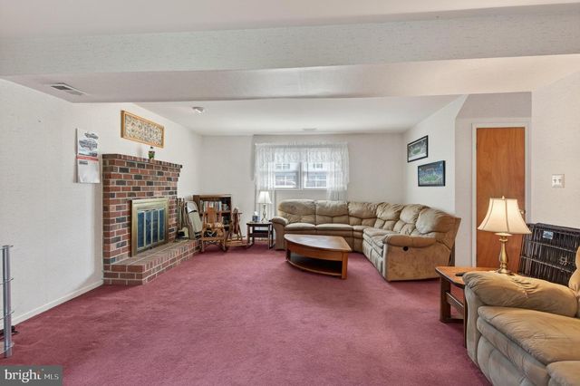 2202 BRIARCLIFF AVE, Upper Chichester, PA 19061