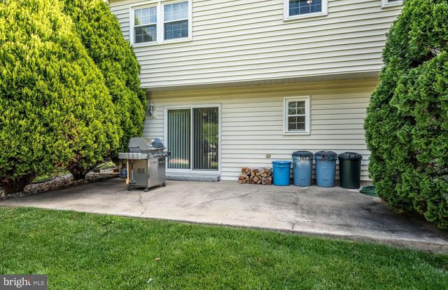 2202 BRIARCLIFF AVE, Upper Chichester, PA 19061