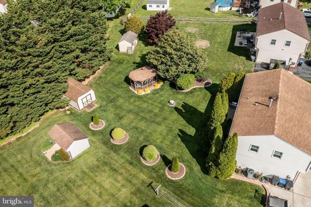 2202 BRIARCLIFF AVE, Upper Chichester, PA 19061