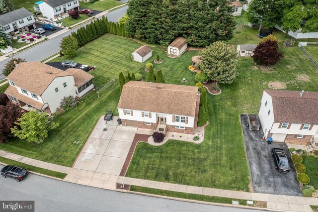 2202 BRIARCLIFF AVE, Upper Chichester, PA 19061