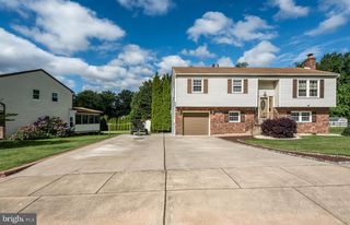 2202 BRIARCLIFF AVE, Upper Chichester, PA 19061