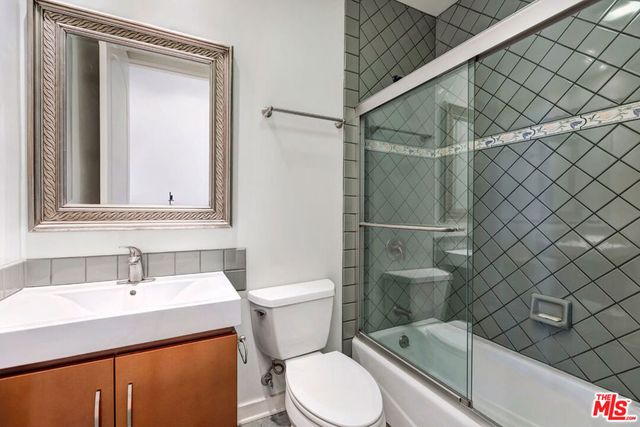 2027 BUTLER Avenue, Los Angeles, CA 90025
