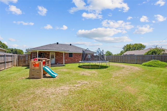 309 Flying Bridge Drive, Gun Barrel City, TX 75156