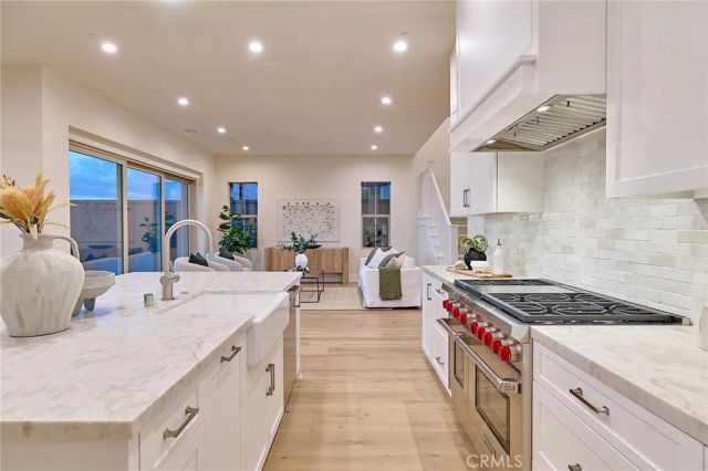 103 Oakstone, Irvine, CA 92618