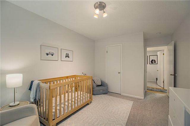 7626 canterbury Drive, Prairie Village, KS 66208