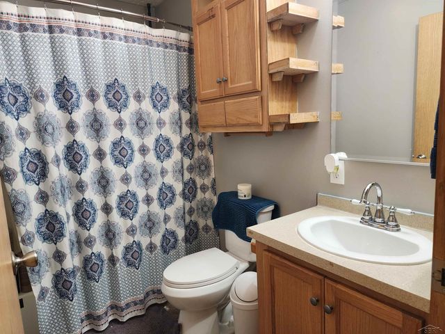 3727 S Garfield Road, Auburn, MI 48611