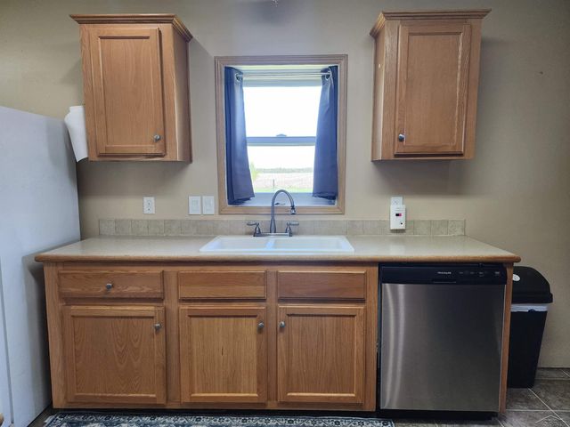 3727 S Garfield Road, Auburn, MI 48611