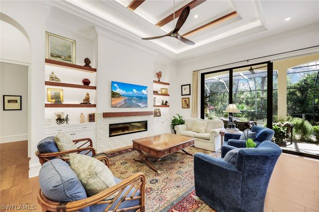 18051 Lagos WAY, Naples, FL 34110