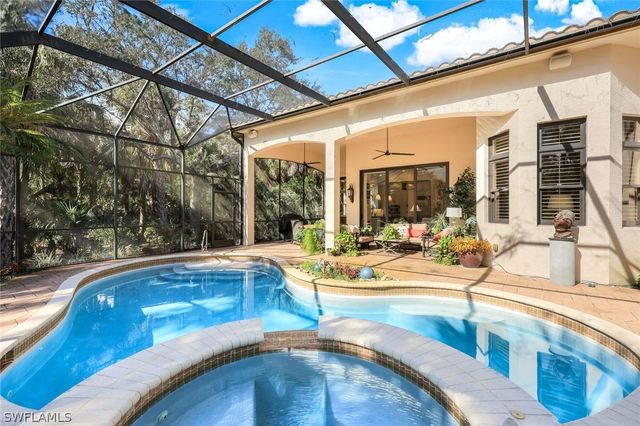 18051 Lagos WAY, Naples, FL 34110