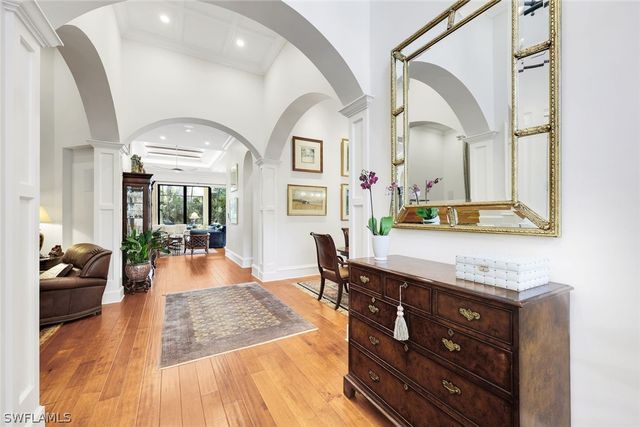 18051 Lagos WAY, Naples, FL 34110