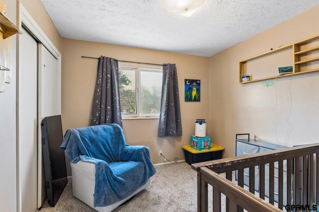 3512 Leawood Drive, Bellevue, NE 68123
