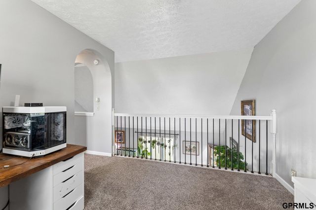 3512 Leawood Drive, Bellevue, NE 68123