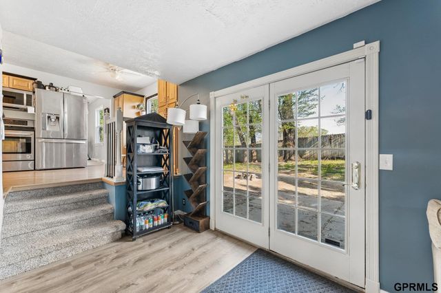 3512 Leawood Drive, Bellevue, NE 68123