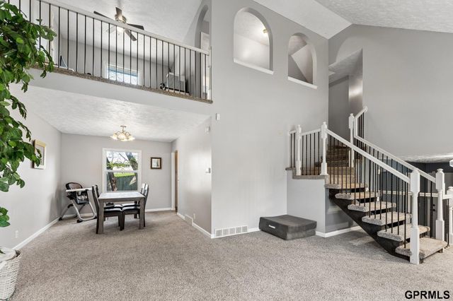 3512 Leawood Drive, Bellevue, NE 68123