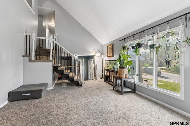 3512 Leawood Drive, Bellevue, NE 68123