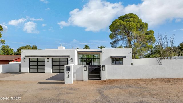 3837 E Calle Cortez, Tucson, AZ 85716