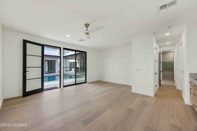 3837 E Calle Cortez, Tucson, AZ 85716